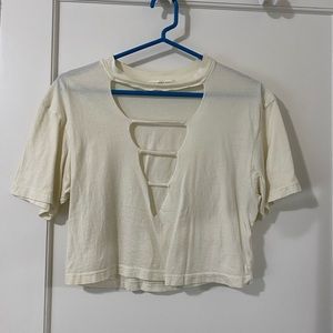 Deep V cropped tee shirt